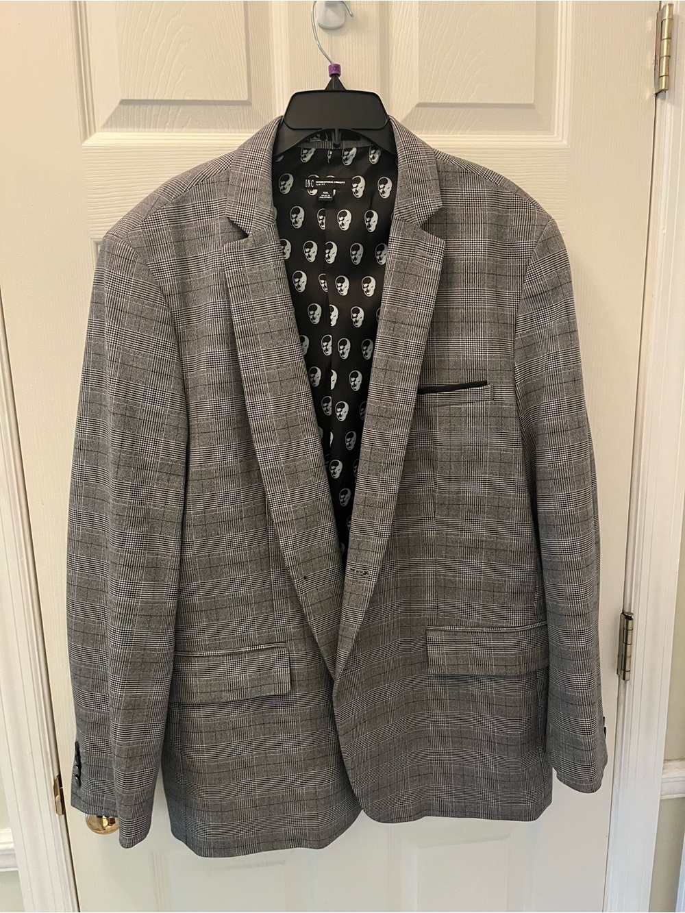 NEW INC International Concepts Grey Plaid Men's Sport Coat with Skull Lining